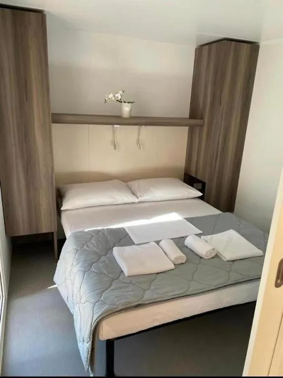Mobilna Kucica Val Apartment Simuni
